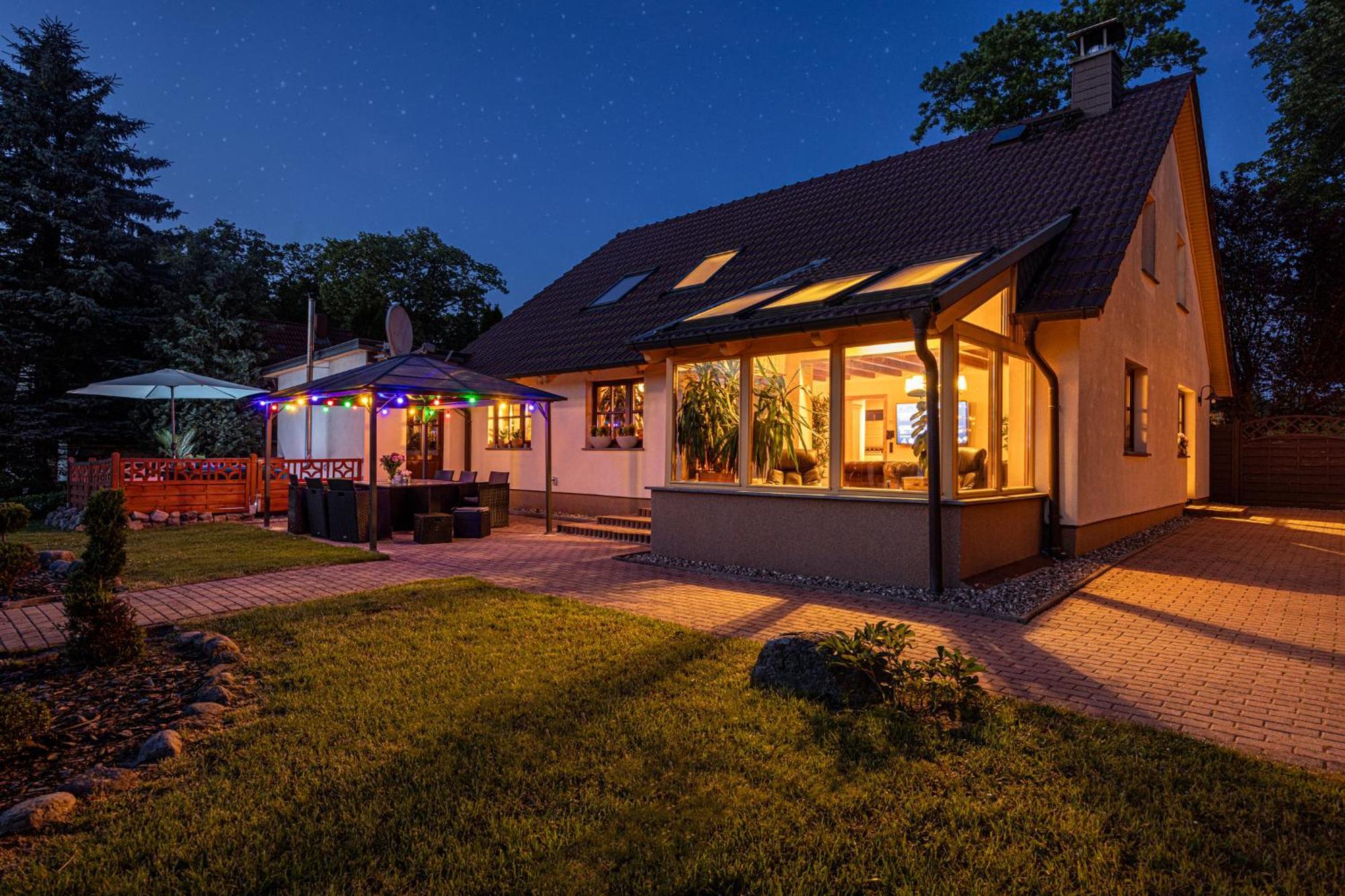 Wellnessparadies Mit Sauna Und Whirlpool Krakow am See Exterior foto