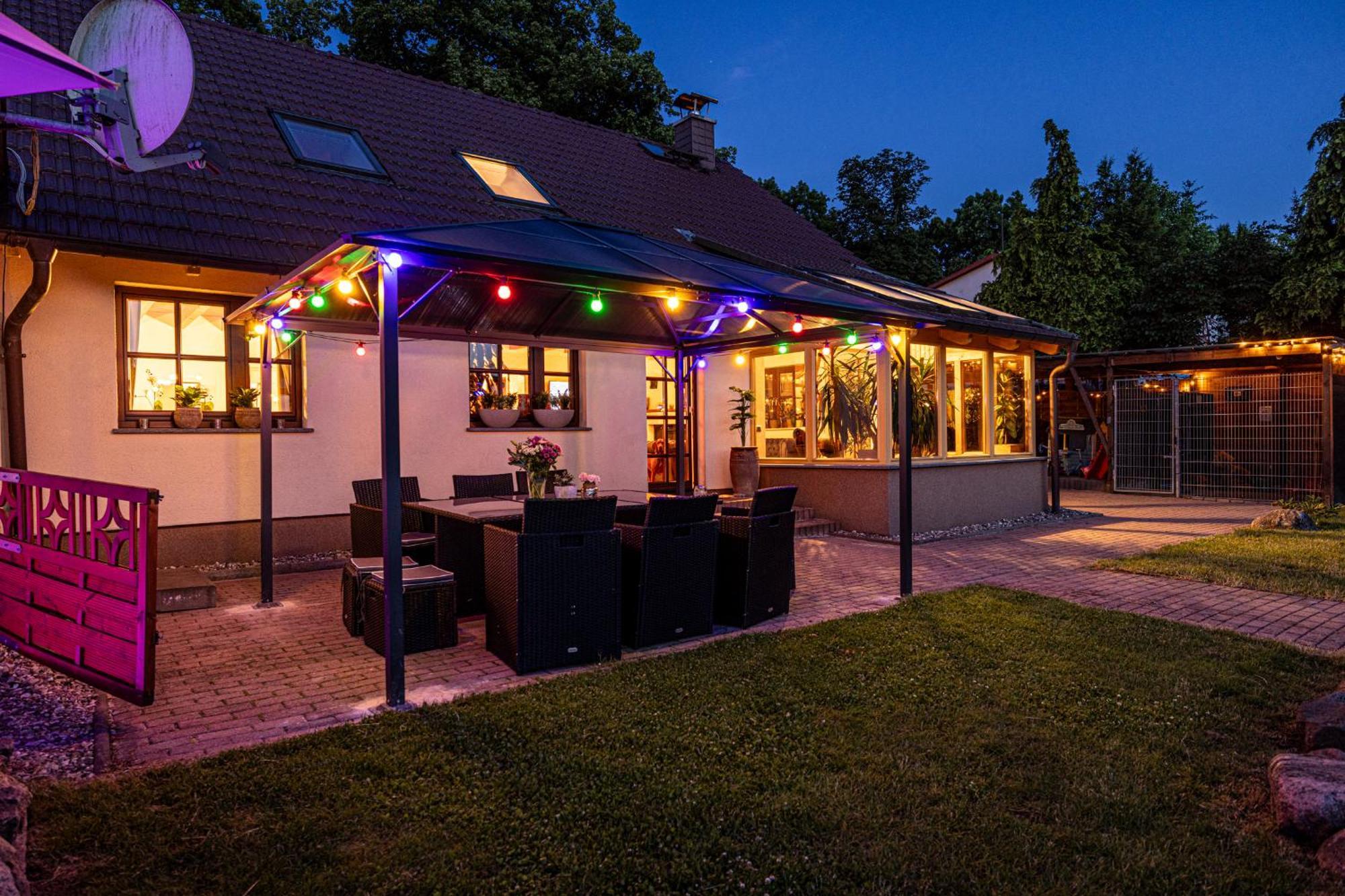 Wellnessparadies Mit Sauna Und Whirlpool Krakow am See Exterior foto